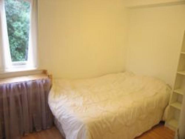 			NEW ON!, Studio Apartment, 1 bath, 1 reception Flat			 Cornmow Drive, DOLLIS HILL NW10
